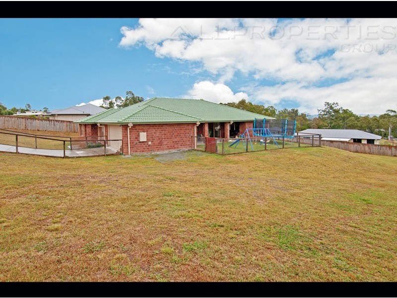 94-96 Carrigan Way, Gleneagle QLD 4285