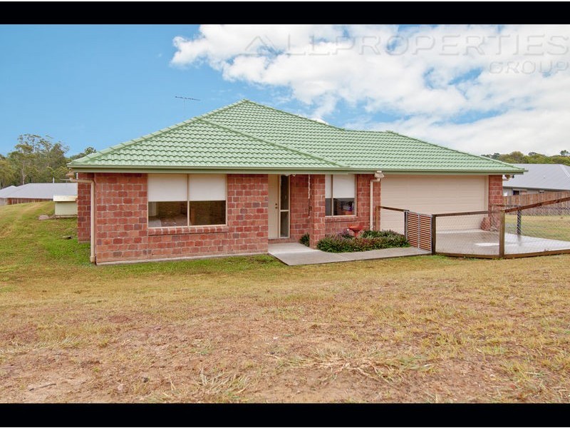 94-96 Carrigan Way, Gleneagle QLD 4285