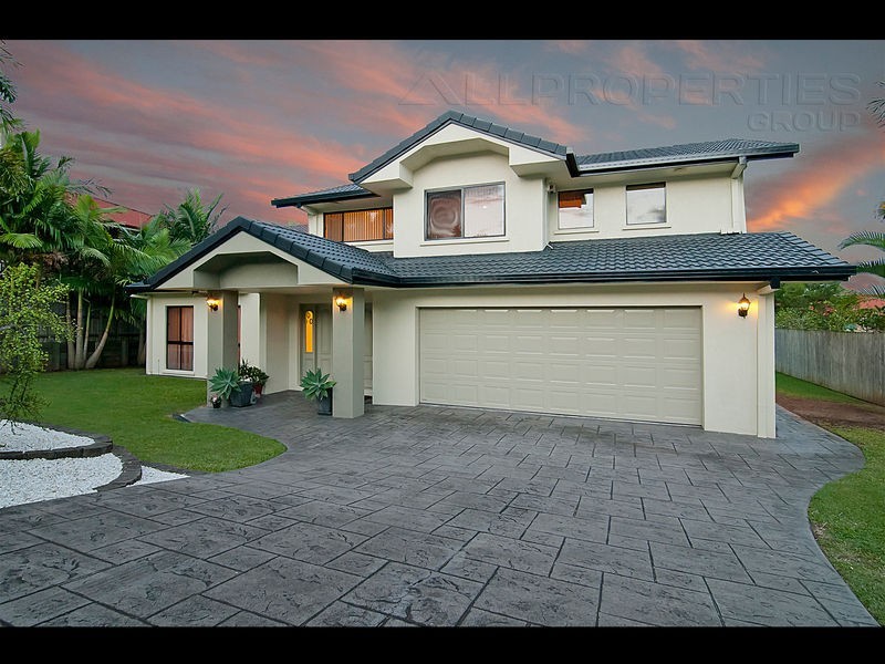 76 Sunflower Crescent, Calamvale QLD 4116