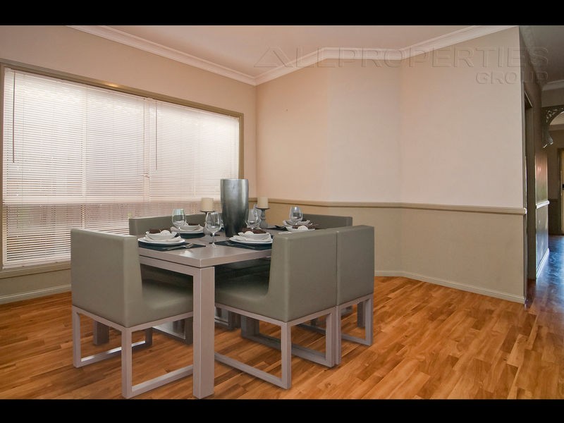 20 Beerwah Place, Forest Lake QLD 4078