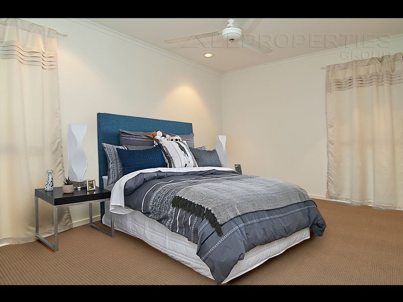 21 Burrinjuck Drive, Coombabah QLD 4216