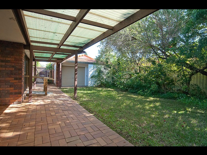 21 Burrinjuck Drive, Coombabah QLD 4216