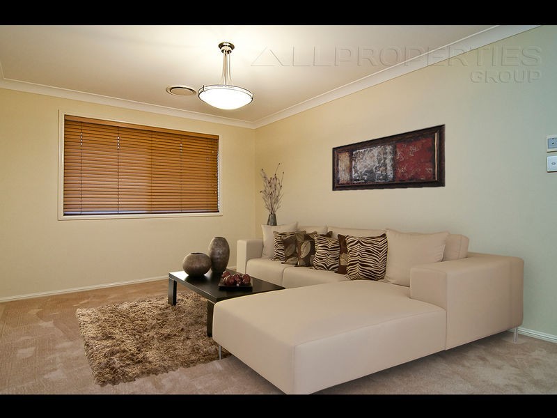 7 Buckley Drive, Drewvale QLD 4116