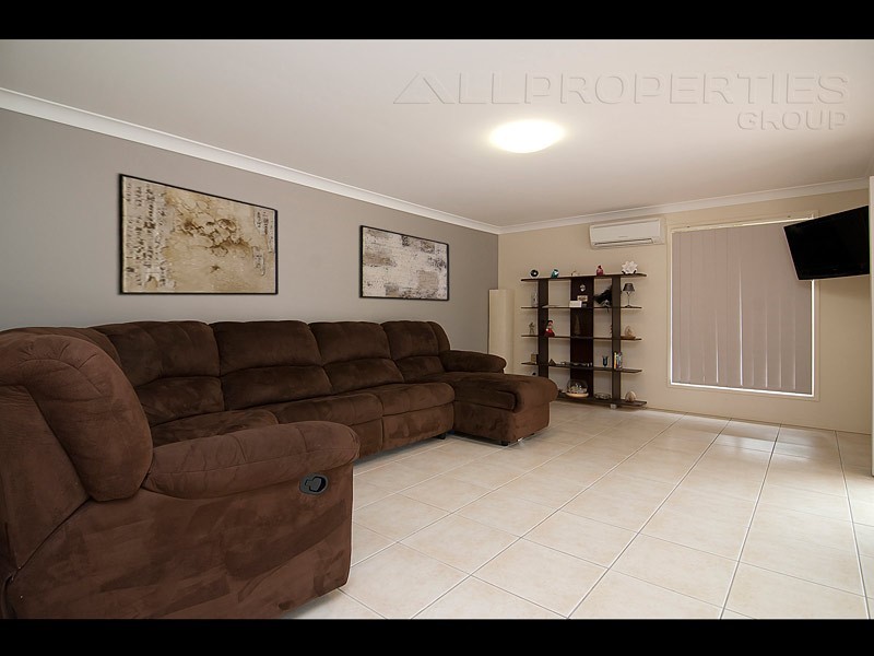 8 Bass Court, Drewvale QLD 4116