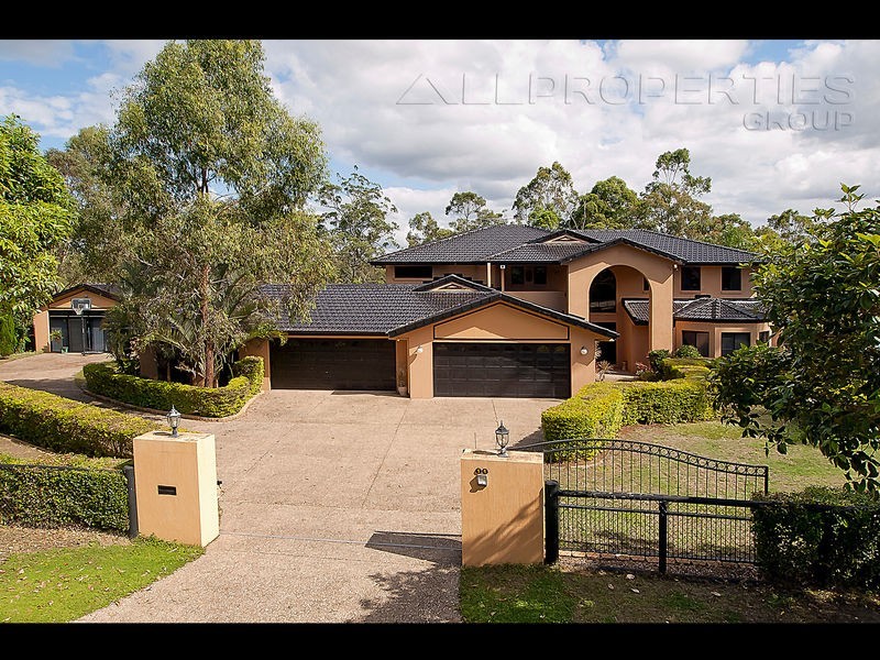 11-17 Creekside Ct, Forestdale QLD 4118