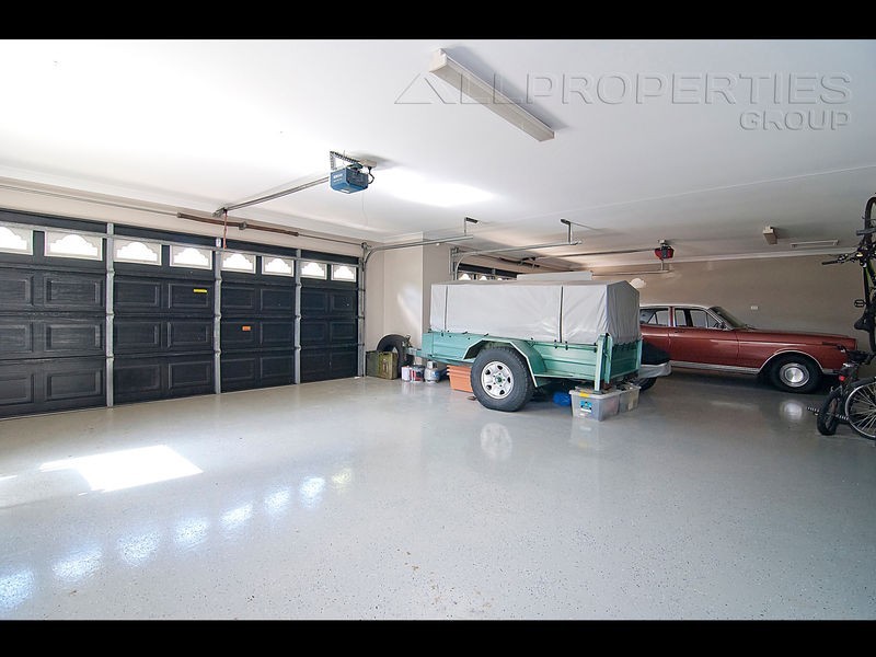 11-17 Creekside Ct, Forestdale QLD 4118