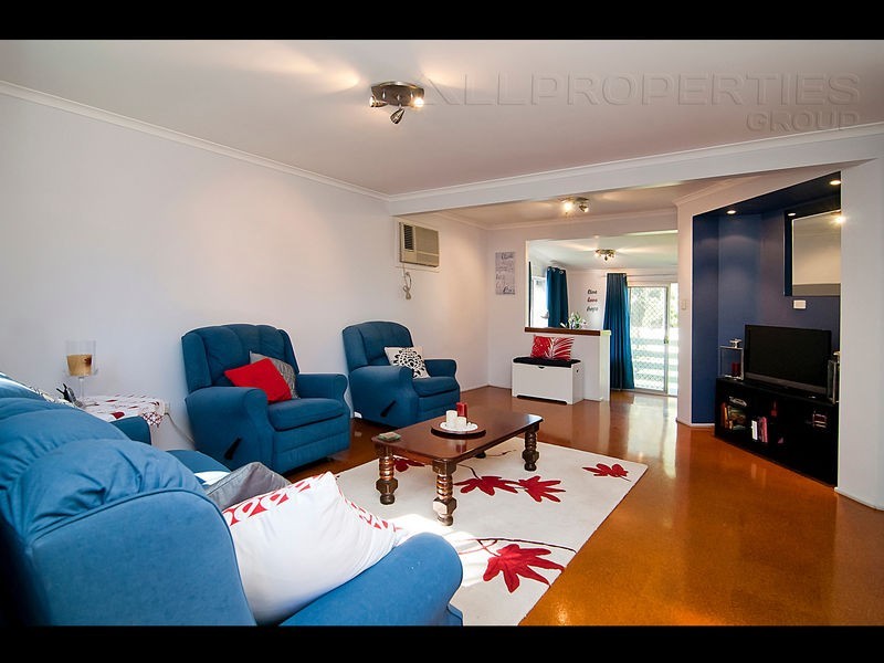 30 Timbertop Ave, Browns Plains QLD 4118