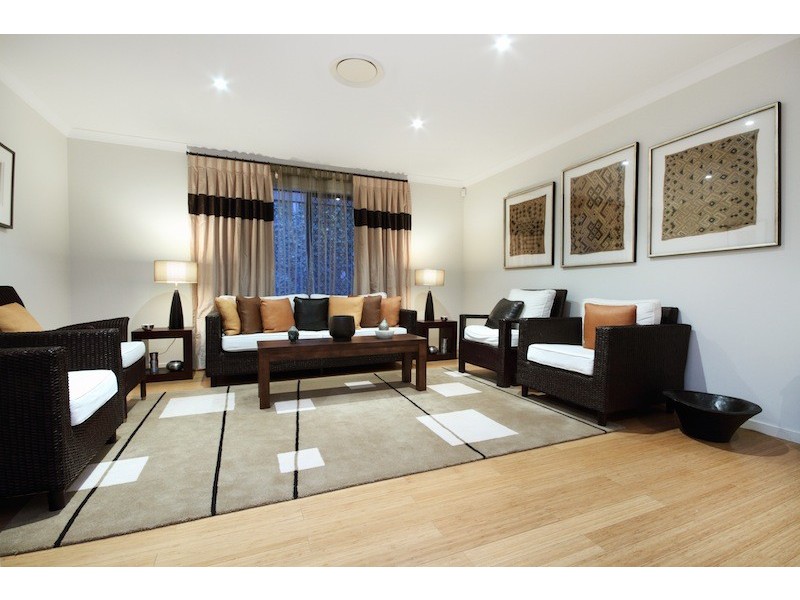 4 Unley Place, Forest Lake QLD 4078