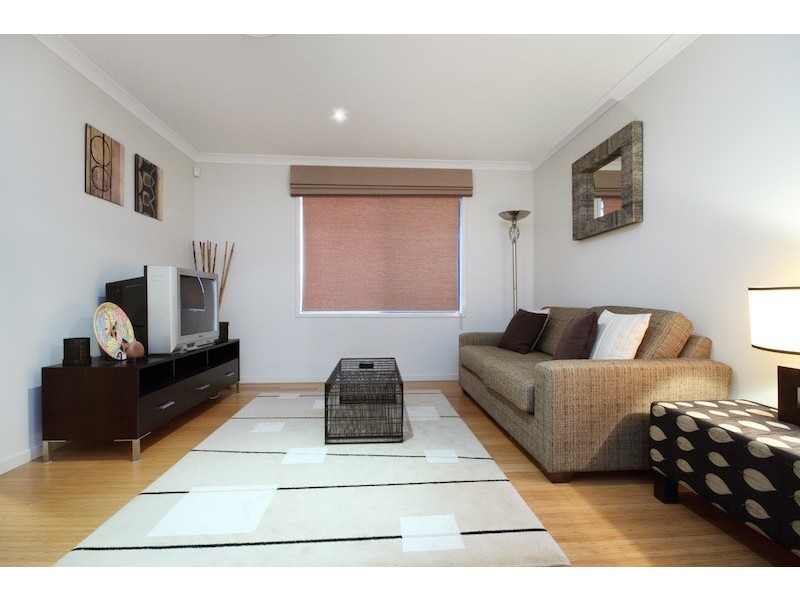 4 Unley Place, Forest Lake QLD 4078