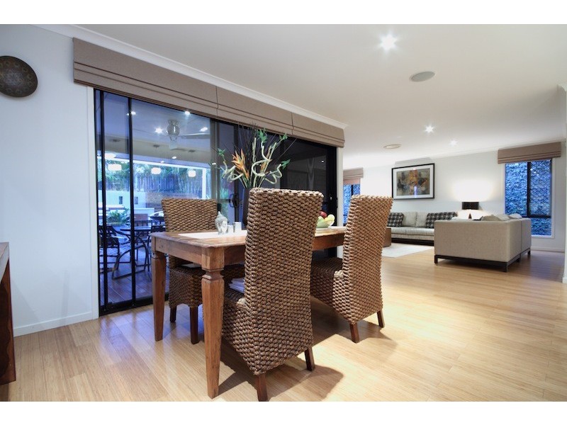 4 Unley Place, Forest Lake QLD 4078