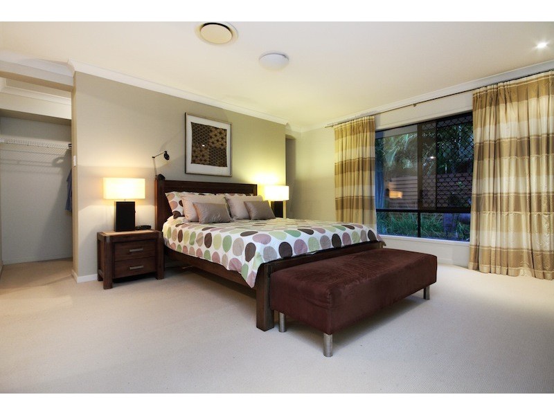 4 Unley Place, Forest Lake QLD 4078