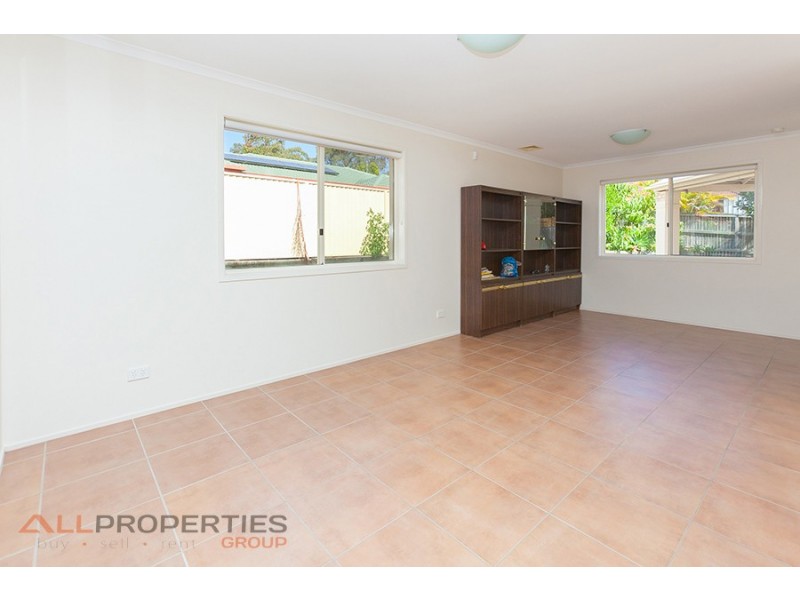 3 Auburn Place, Forest Lake QLD 4078