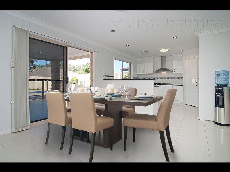 49 Randwick Place, Drewvale QLD 4116