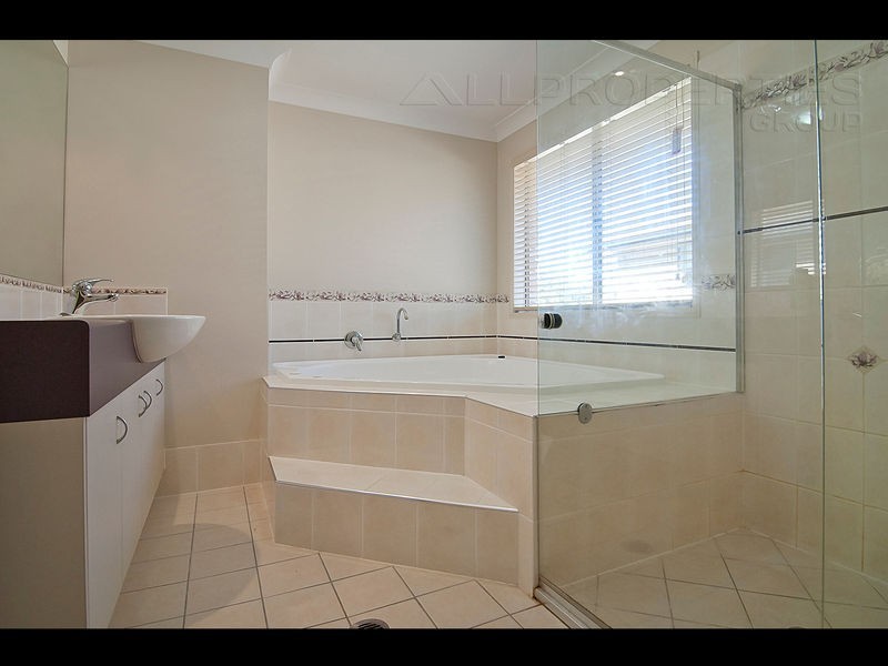 49 Randwick Place, Drewvale QLD 4116