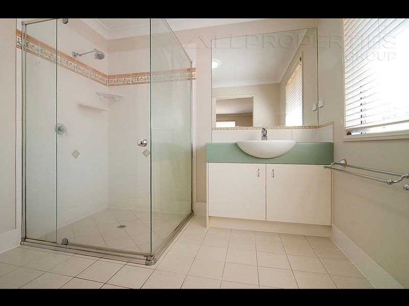 49 Randwick Place, Drewvale QLD 4116