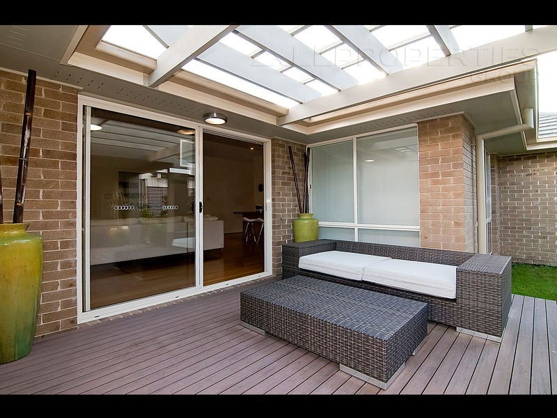 63 Jarvis Road, Waterford QLD 4133