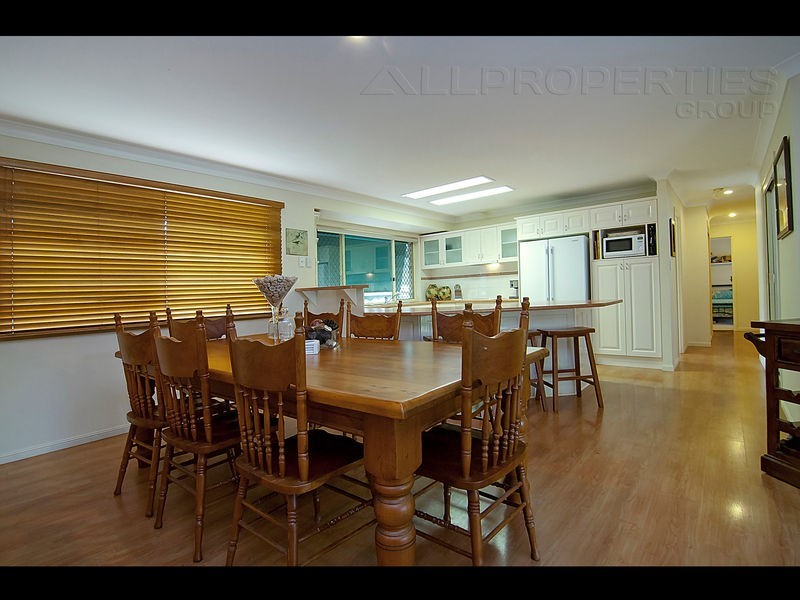 2-8 Palmerston Court, Munruben QLD 4125