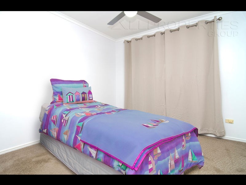 57 Palmerston Court, Munruben QLD 4125