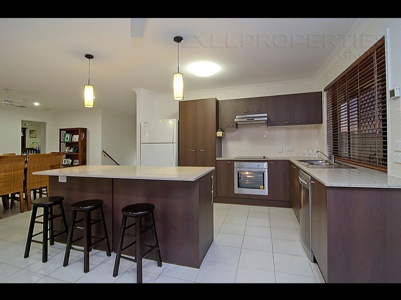 30 Equinox Street, Berrinba QLD 4117