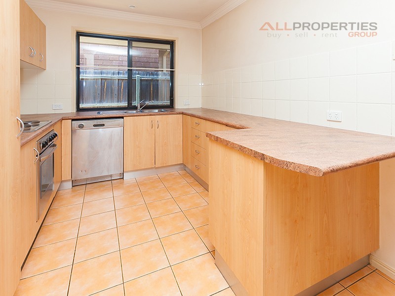 13 Rachele Close, Forest Lake QLD 4078