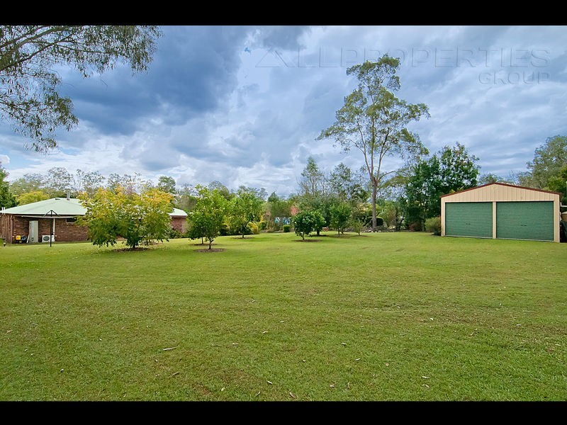 33-35 Cardwell Close, Munruben QLD 4125