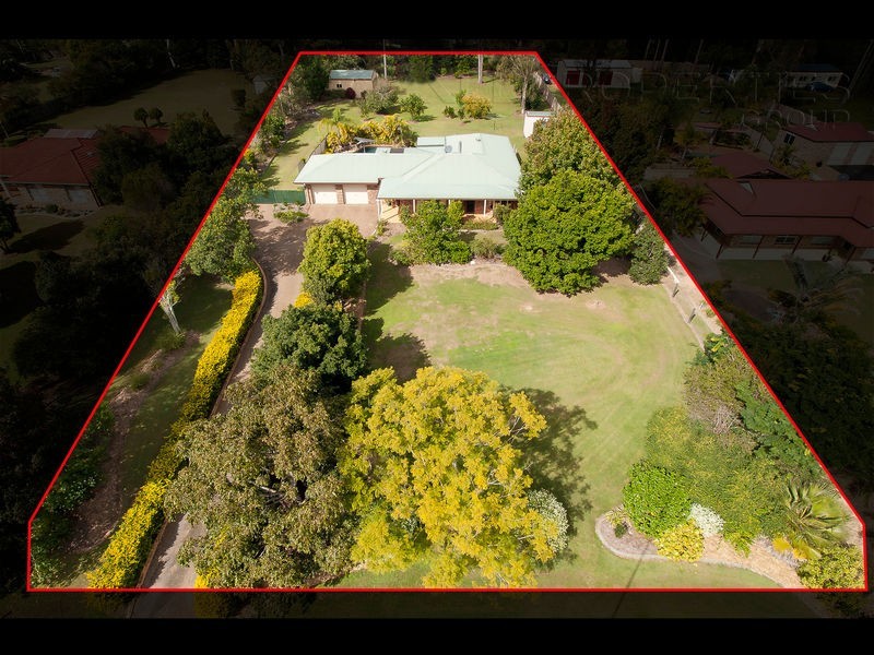 33-35 Cardwell Close, Munruben QLD 4125