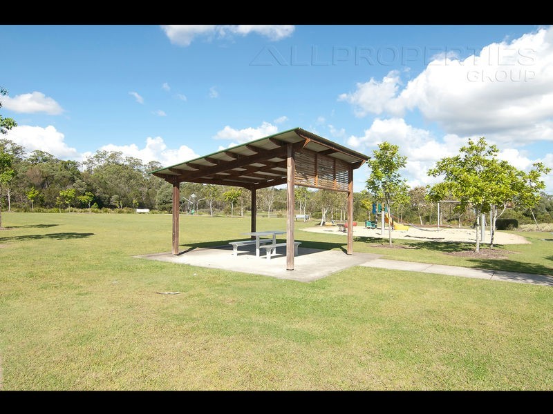 52 Tennessee Way, Berrinba QLD 4117