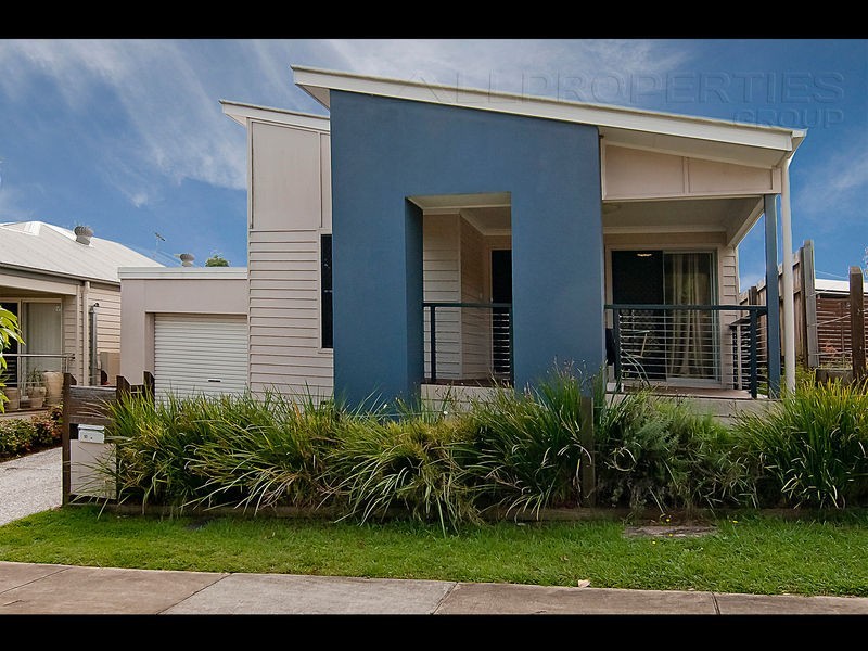 10 Parkview Dr, Springfield Lakes QLD 4300