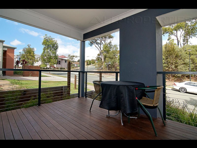 10 Parkview Dr, Springfield Lakes QLD 4300