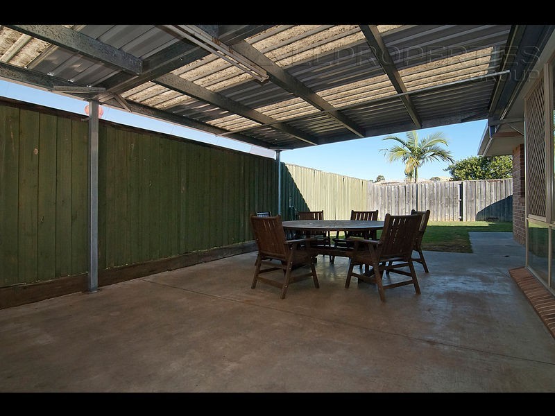 83 Shelduck Place, Calamvale QLD 4116