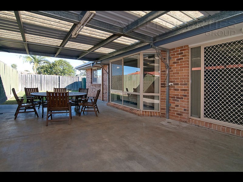 83 Shelduck Place, Calamvale QLD 4116