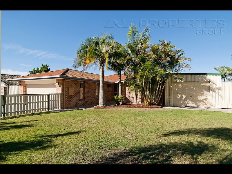 83 Shelduck Place, Calamvale QLD 4116