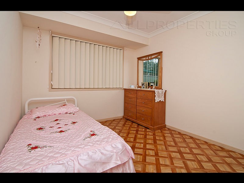 40 MURRUMBIDGEE, Hillcrest QLD 4118