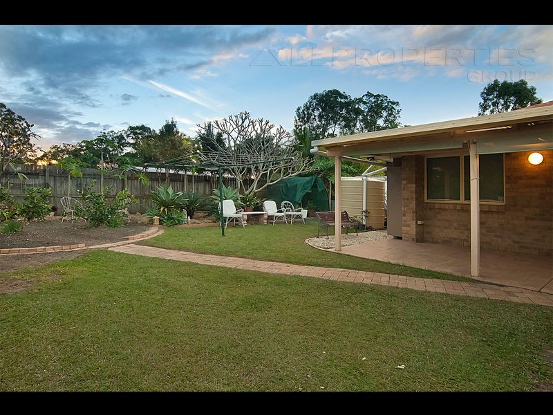 40 MURRUMBIDGEE, Hillcrest QLD 4118