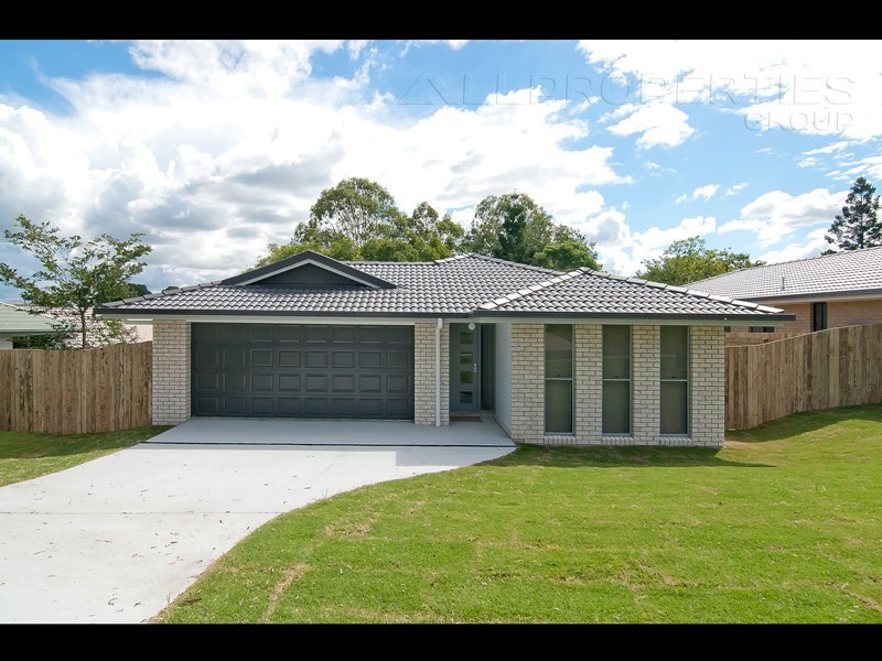 7 Lietzow St, Redbank Plains QLD 4301