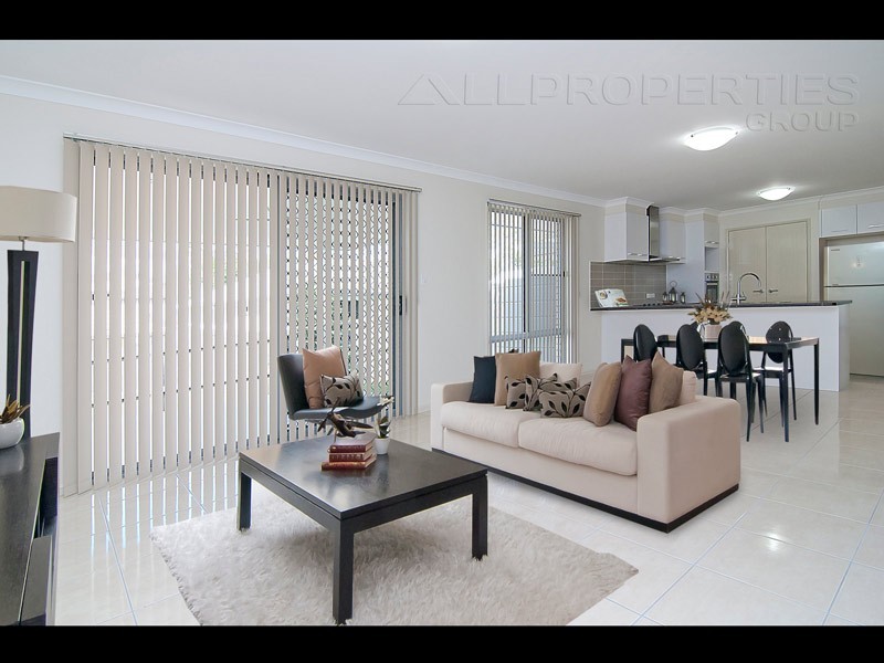 5 Lietzow St, Redbank Plains QLD 4301
