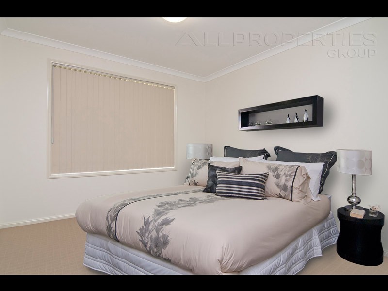 5 Lietzow St, Redbank Plains QLD 4301