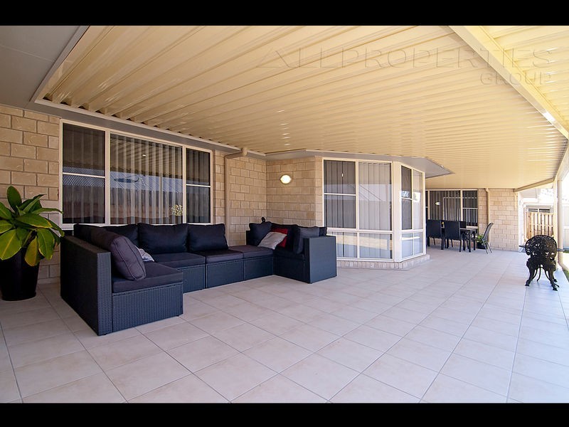 5 Domatia Street, Heathwood QLD 4110