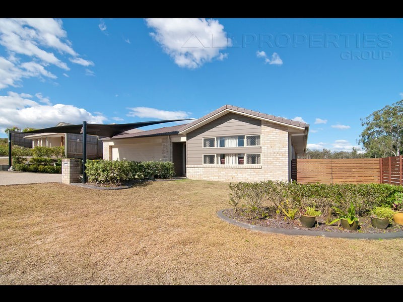 1 Flametree Cres, Berrinba QLD 4117