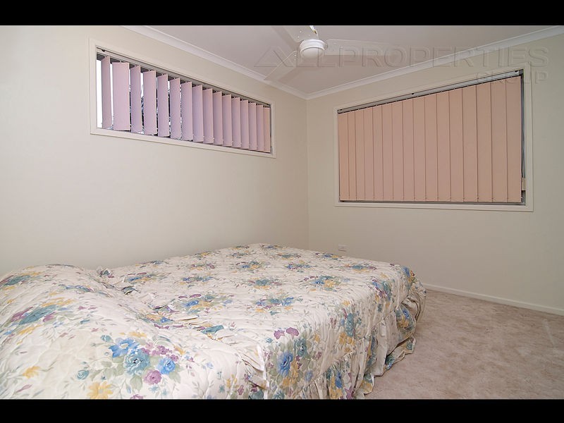 16 DRYADE STREET, Regents Park QLD 4118