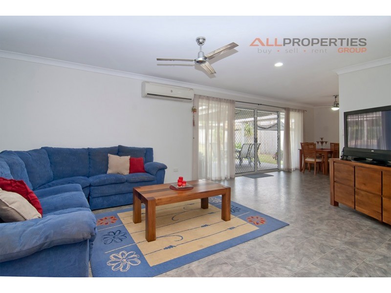 4 Latana Court, Regents Park QLD 4118