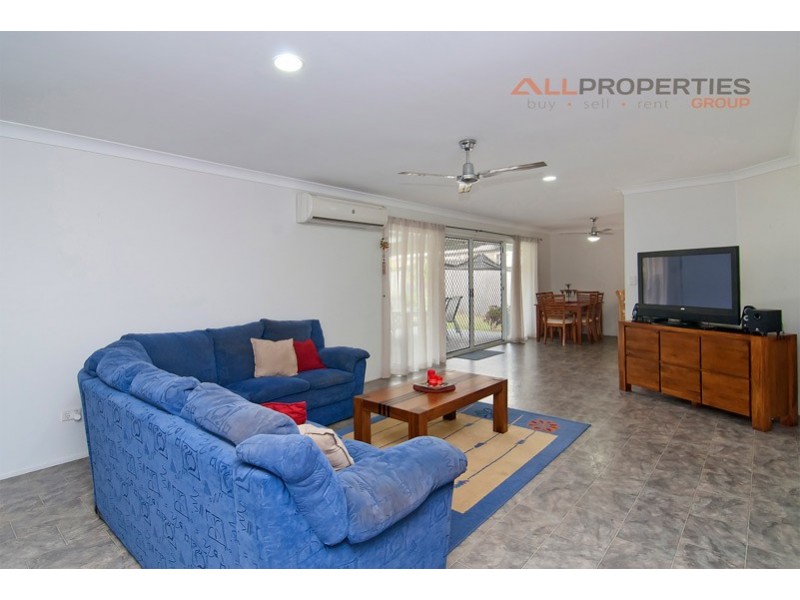 4 Latana Court, Regents Park QLD 4118
