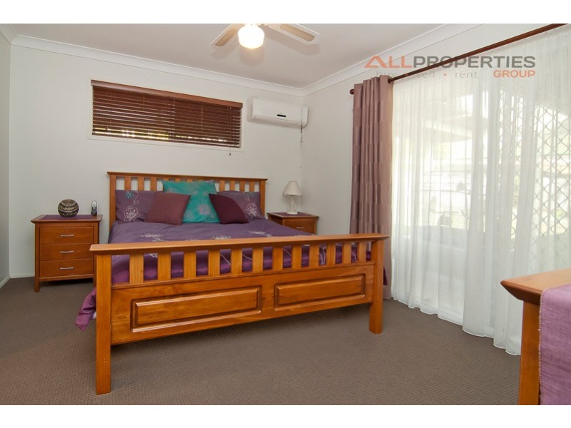 4 Latana Court, Regents Park QLD 4118