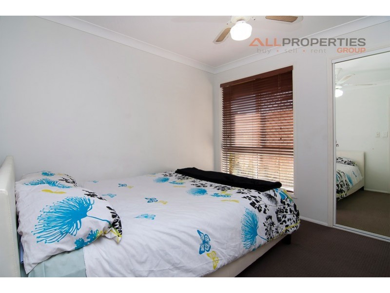 4 Latana Court, Regents Park QLD 4118