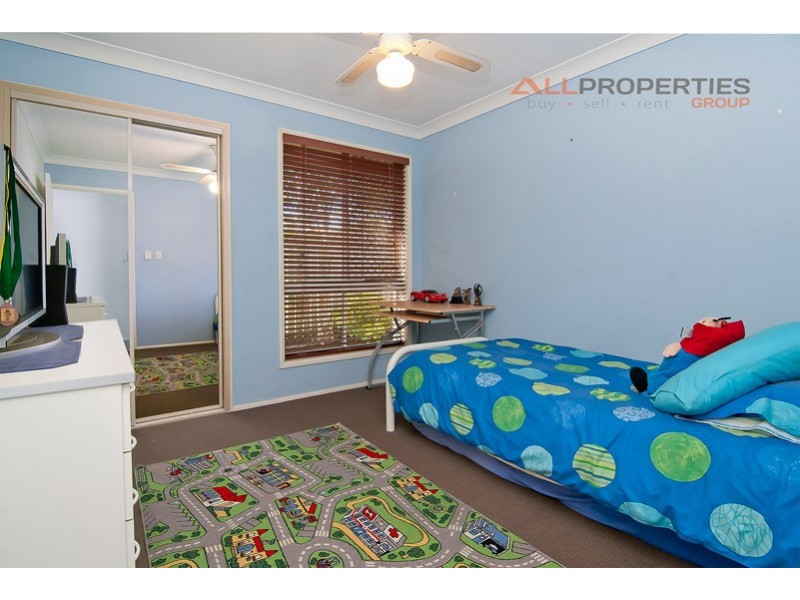 4 Latana Court, Regents Park QLD 4118