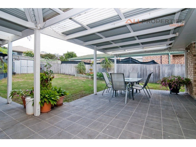 4 Latana Court, Regents Park QLD 4118