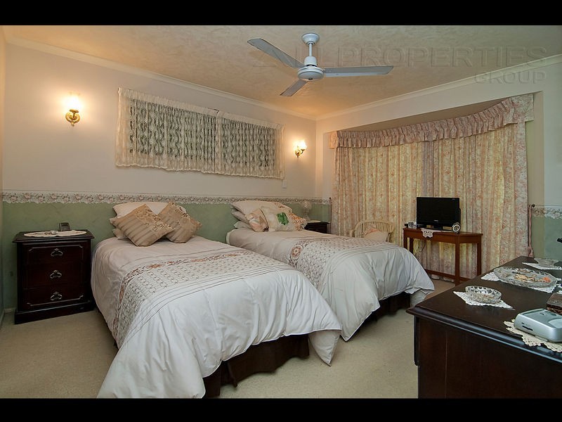 48 COLISA CRESCENT, Regents Park QLD 4118