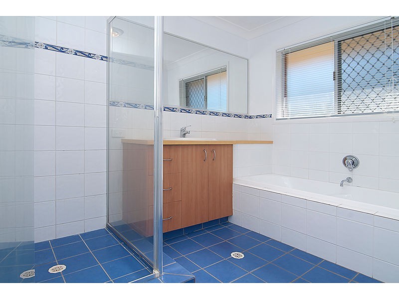 11 Formby St, Calamvale QLD 4116