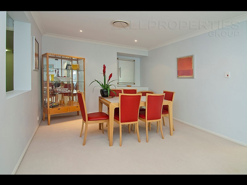 4 Peppermint Lane, Forest Lake QLD 4078