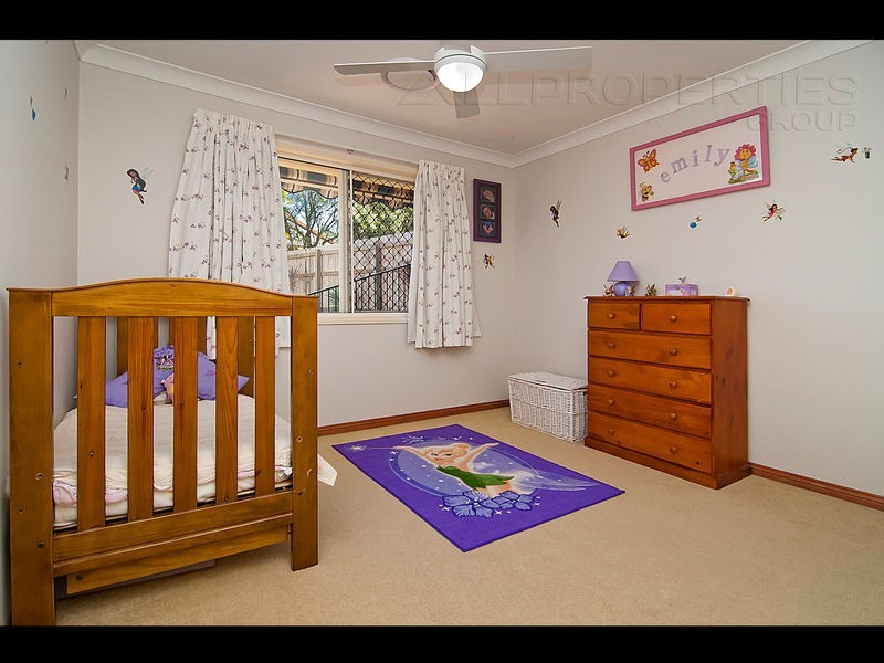 60 Glasshouse Crescent, Forest Lake QLD 4078